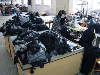 內衣加工廠需要自己備材料嗎?揭秘內衣加工行業的創業機遇與優勢