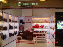 北京世紀騰發(fā)貨架加工廠 為服飾行業(yè)打造高效倉儲解決方案